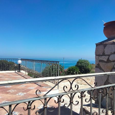 Cala Rossa Hotel Castellammare del Golfo Bagian luar foto