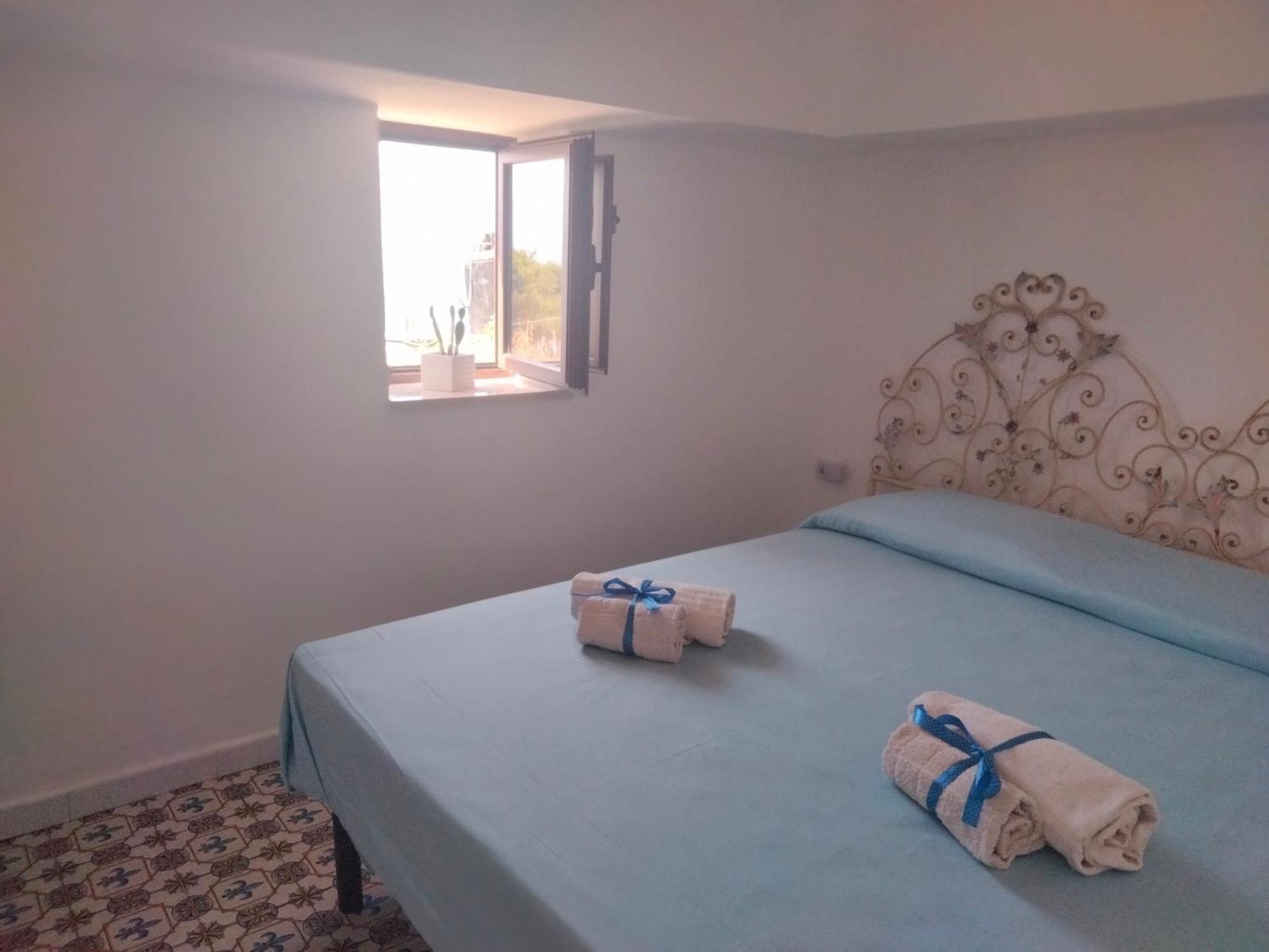 Cala Rossa Hotel Castellammare del Golfo Ruang foto